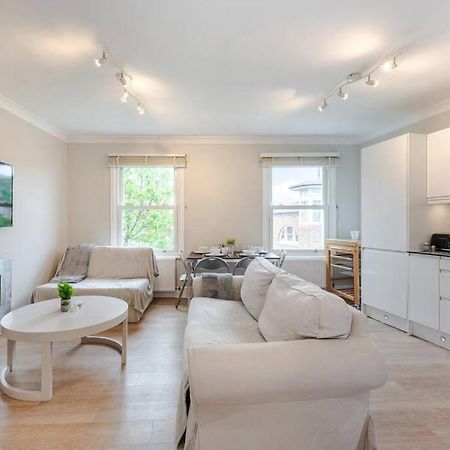 Cosy 2 Bed In Kensington Olympia Apartment London Exterior photo